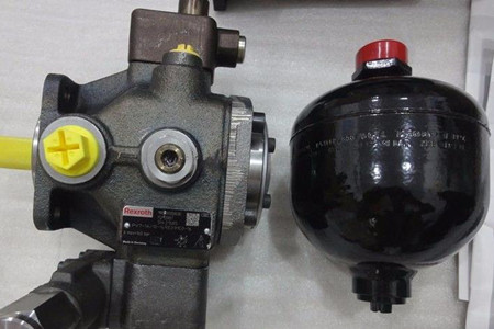 如何选用液压系统中的蓄能器?