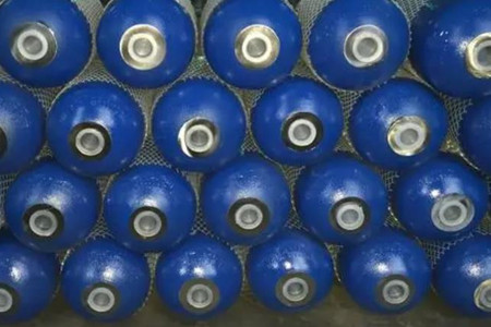 不锈钢蓄能器使用期间应做好防渗漏工作