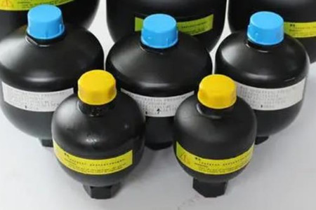 缠绕式蓄能器的作用、工作原理及使用技巧