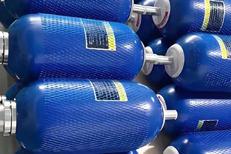 活塞式蓄能器的检修流程